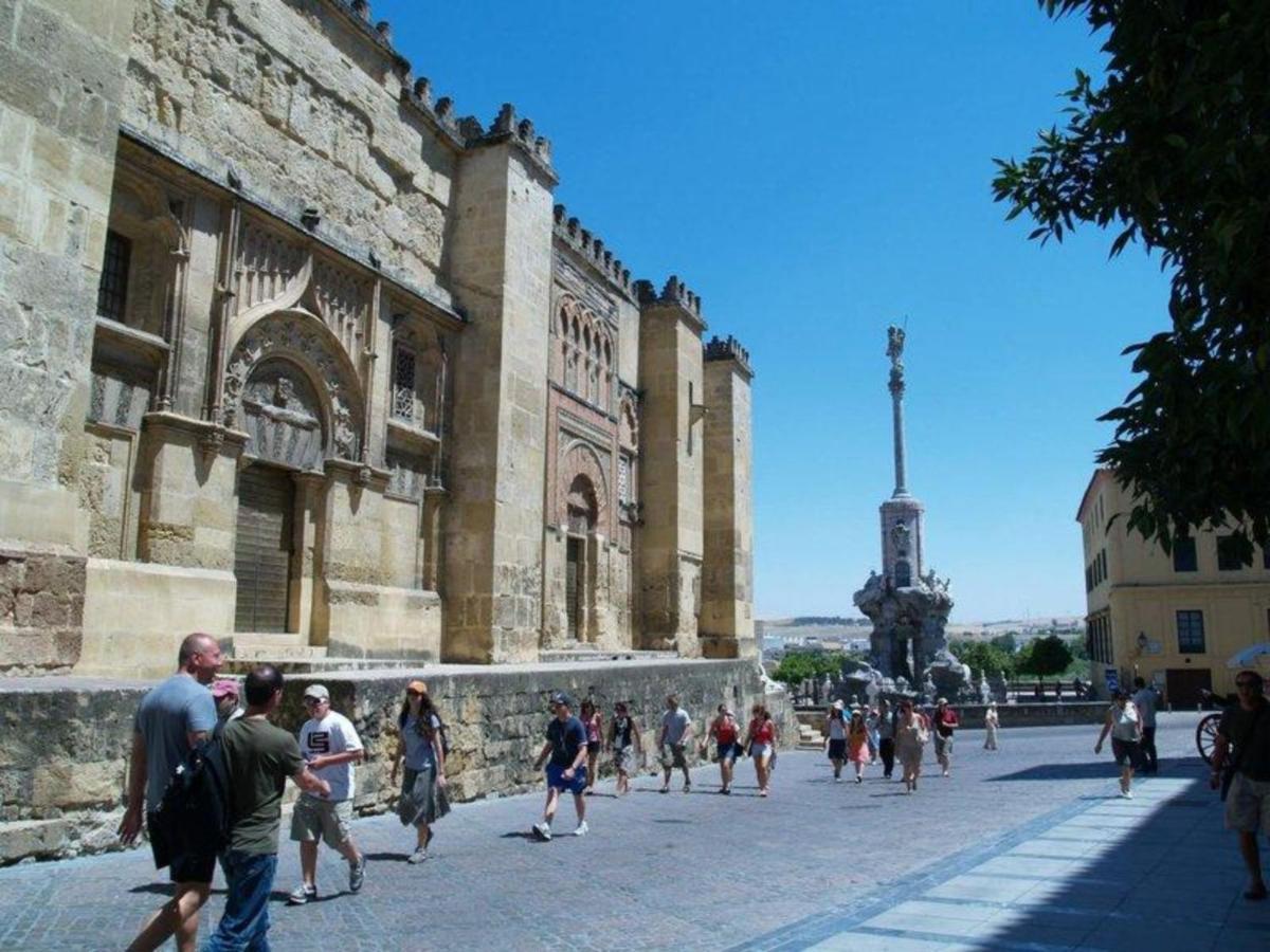 Eduardo Lucena 5, Puente Romano Córdoba Exterior foto